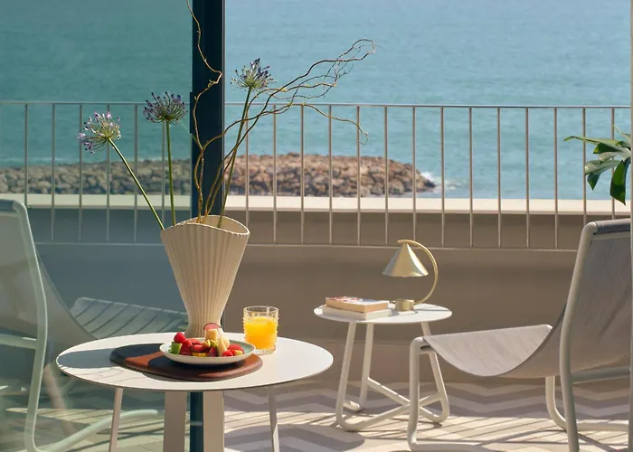 特乐玛me锡切斯酒店 酒店 5*