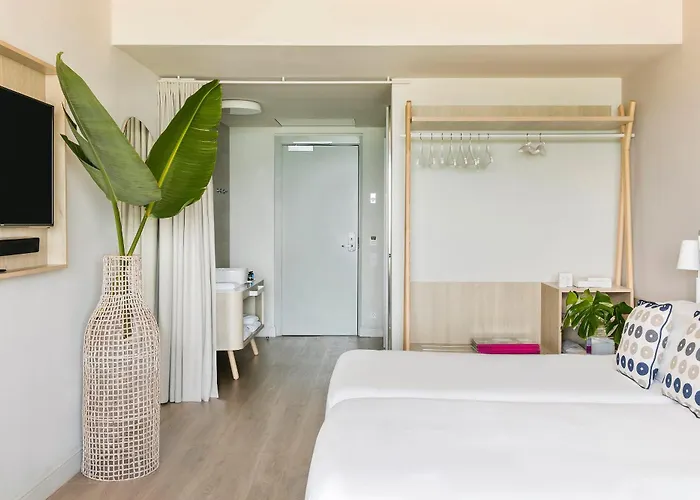 Me Terramar Hotell Sitges