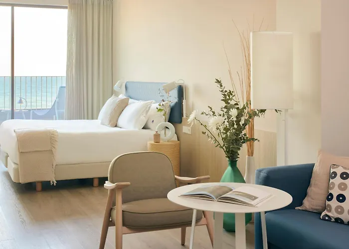 Me Terramar Готель