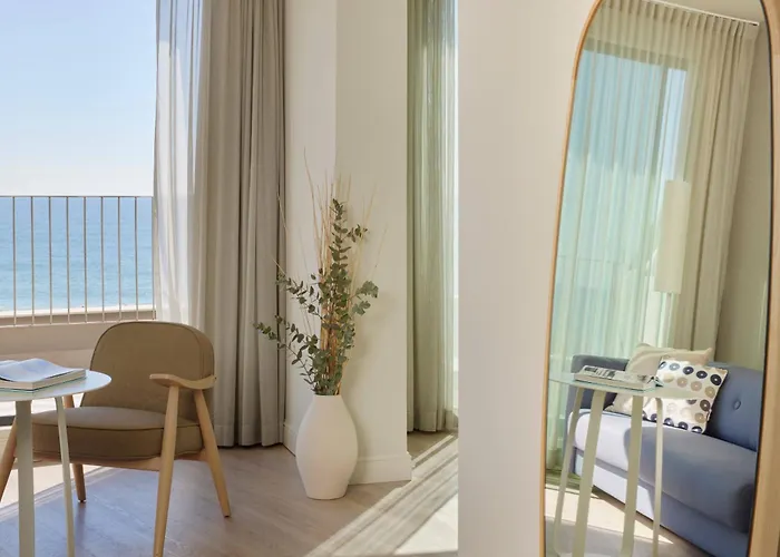 酒店 特乐玛me锡切斯酒店