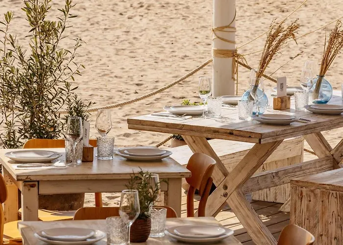 特乐玛me锡切斯酒店 酒店 5*