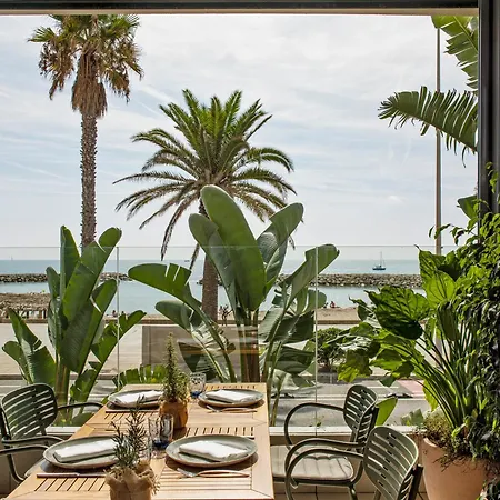 Me Terramar Hotel 5*