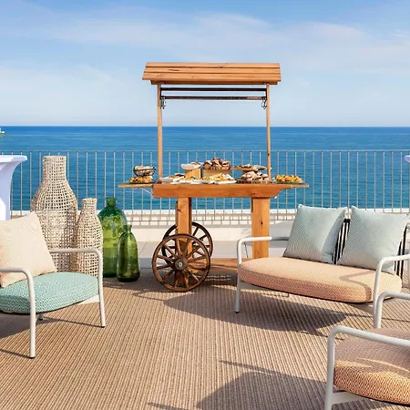 Me Terramar סיטגס