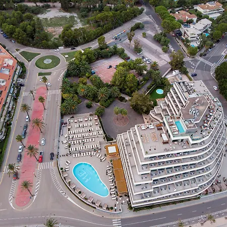 Me Terramar Hotel 5*