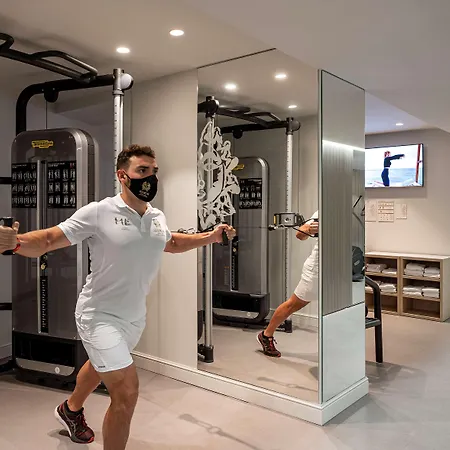 Готель Me Terramar 5*