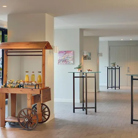 מלון Me Terramar 5*