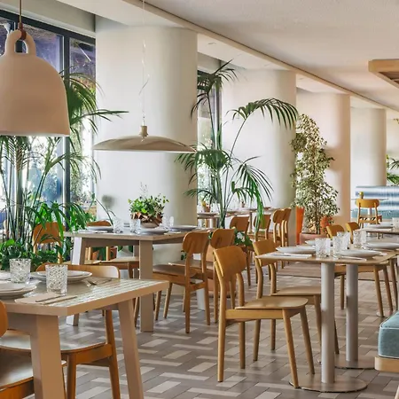 Me Terramar 5* Sitges