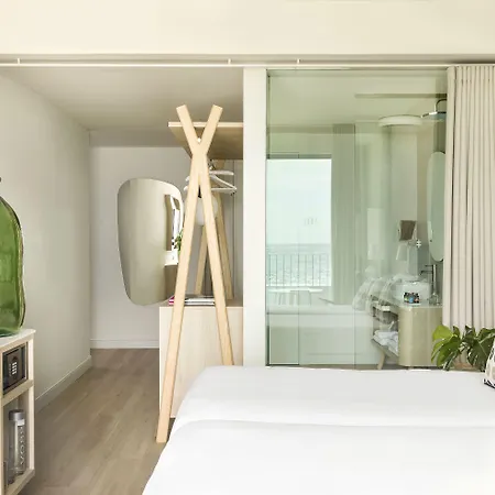 Me By Meliá Terramar Sitges