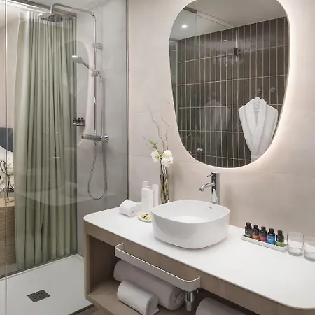 Hotel Me By Melia Terramar Sitges