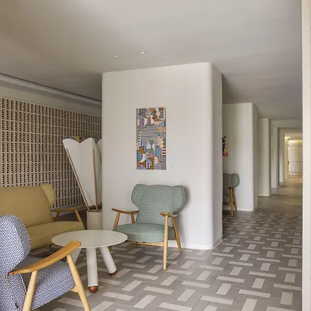 Me Terramar Hotel 5*