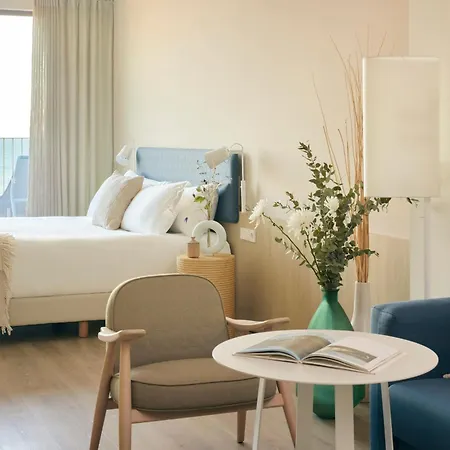 Me By Meliá Terramar 5* Sitges