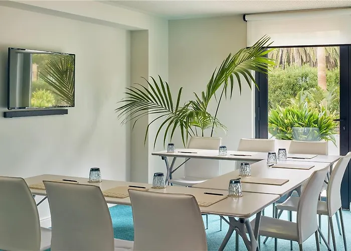 Me Terramar 5* Sitges