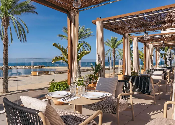 Me Terramar Szálloda Sitges